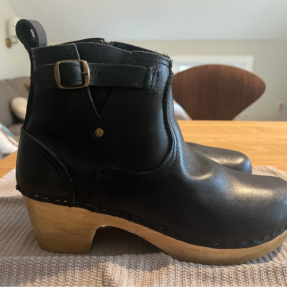 NO.6

5" Leather Clog Buckle Boot on Mid Heel in Black